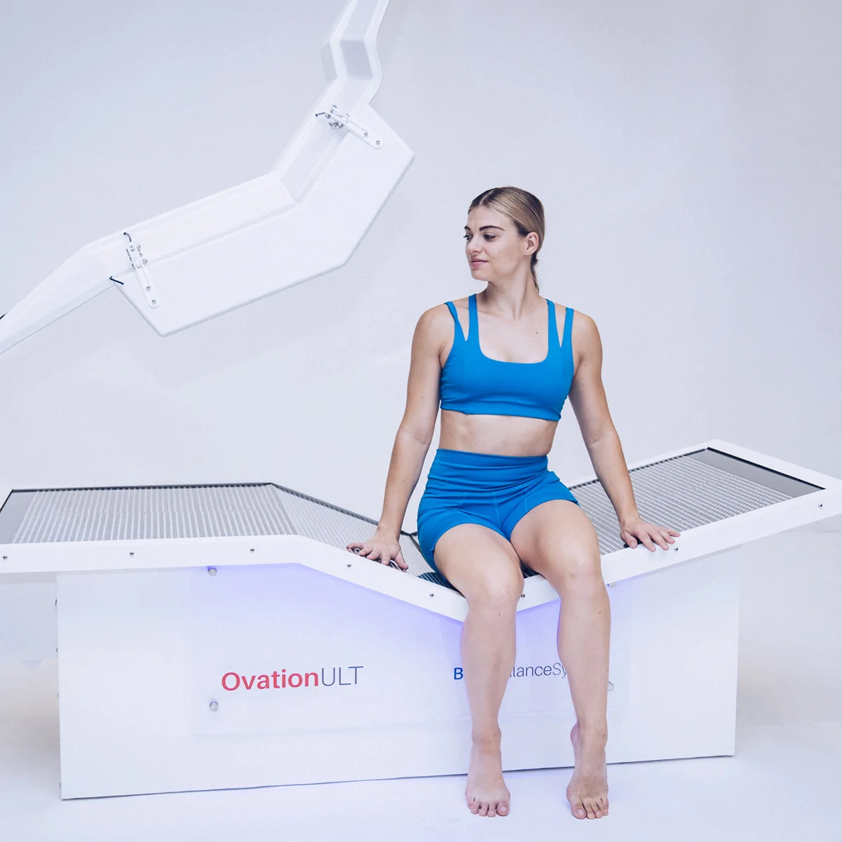 OvationULT Red Light Therapy Bed